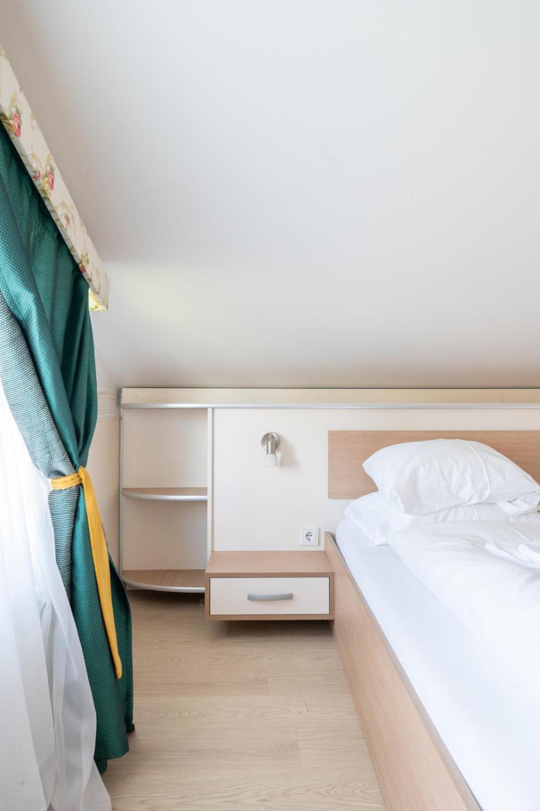 Farawayhomes Aparthotel Near Vienna Airport - Anytime Self Check-In Bruck an der Leitha Zewnętrze zdjęcie