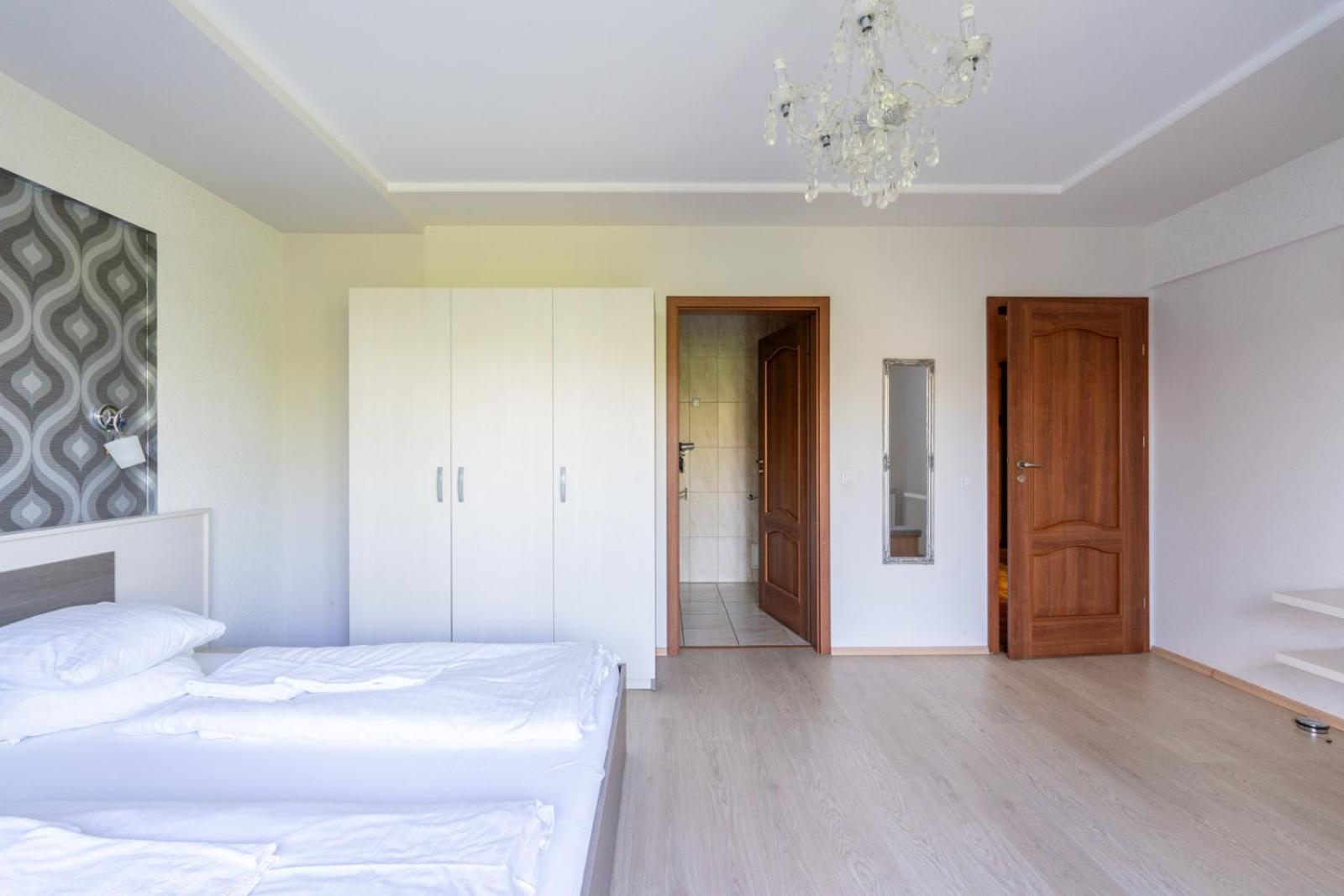 Farawayhomes Aparthotel Near Vienna Airport - Anytime Self Check-In Bruck an der Leitha Zewnętrze zdjęcie