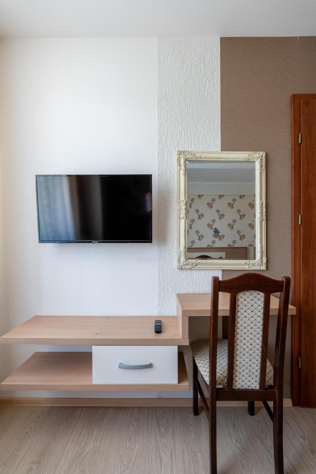 Farawayhomes Aparthotel Near Vienna Airport - Anytime Self Check-In Bruck an der Leitha Zewnętrze zdjęcie